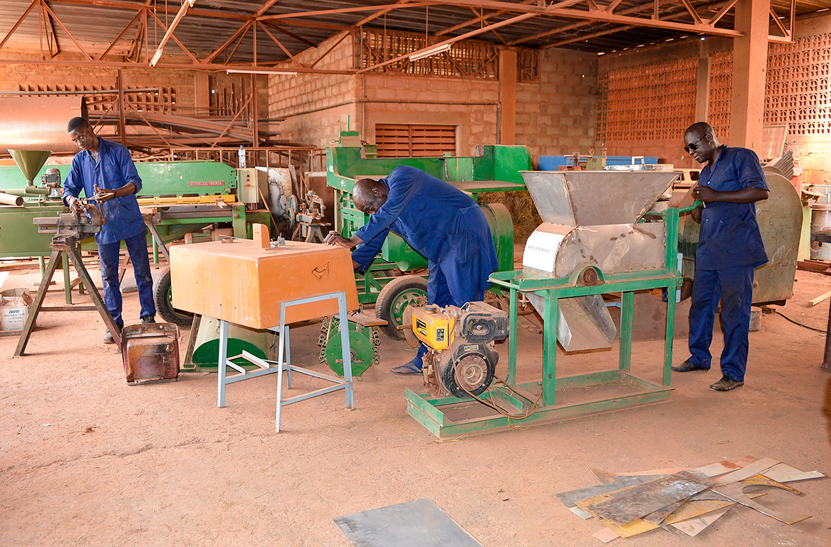 Site-Web-CEAS-Burkina-112